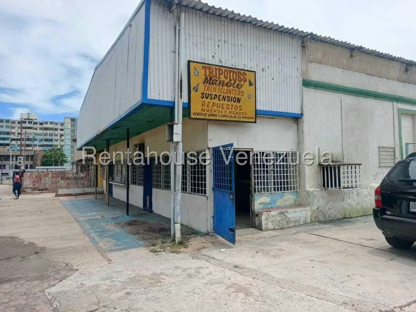 Comercial (Local Comercial) en Venta en Centro, Zulia - 3