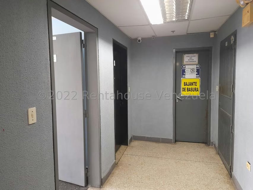 Comercial (Oficina) en Venta en Maiquetia, Vargas - 4