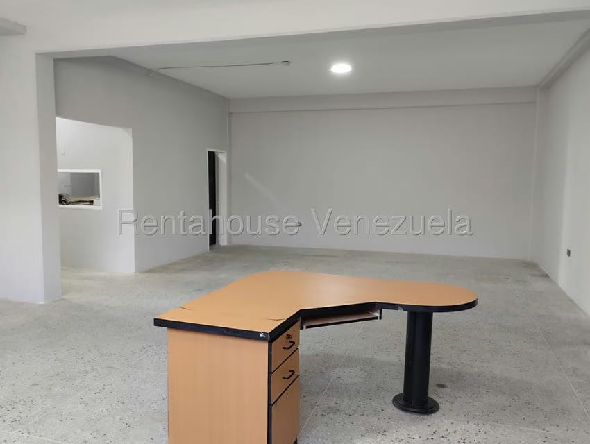 Comercial (Local Comercial) en Alquiler en Centro, Lara - 6