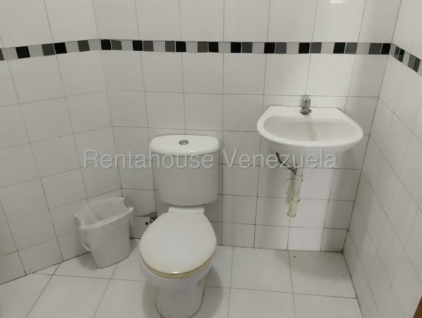 Comercial (Local Comercial) en Alquiler en Centro, Lara - 9