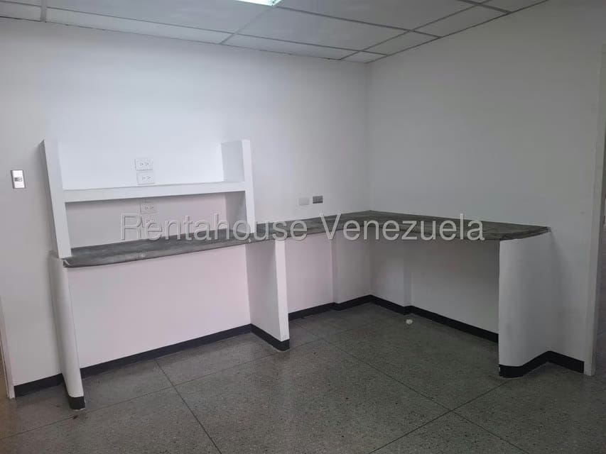 Comercial (Galpon - Deposito) en Alquiler en Boleita Norte, Distrito Metropolitano - 13