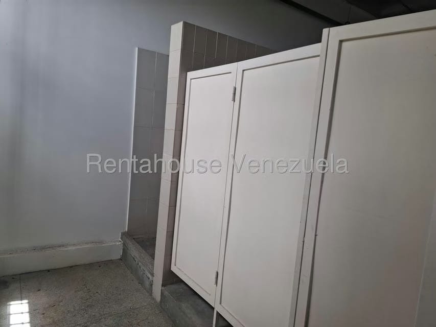 Comercial (Galpon - Deposito) en Alquiler en Boleita Norte, Distrito Metropolitano - 18