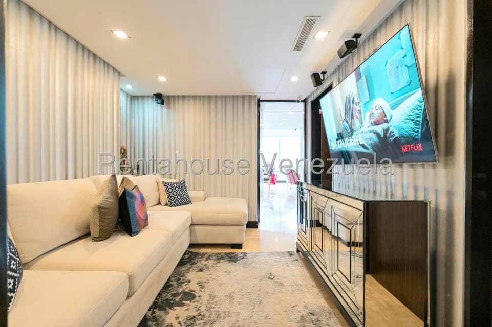 Apartamento (1 Nivel) en Venta en Lomas de Las Mercedes, Distrito Metropolitano - 24