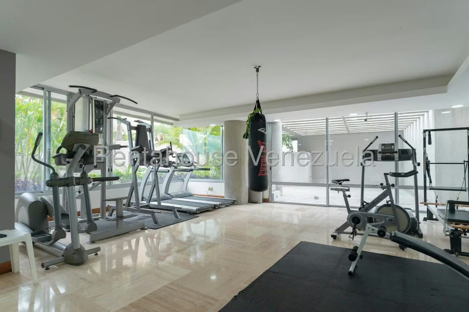 Apartamento (1 Nivel) en Venta en Lomas de Las Mercedes, Distrito Metropolitano - 40