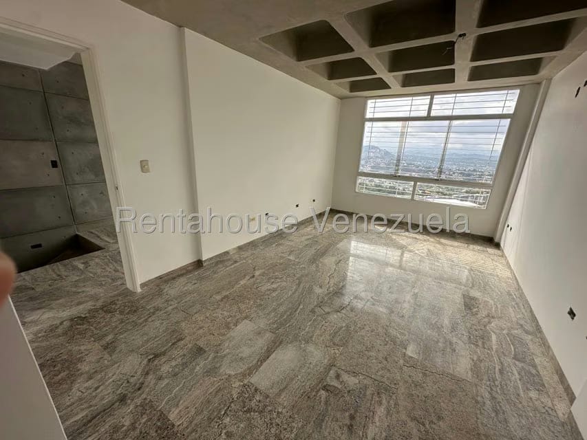 Townhouse (Multiples Niveles) en Venta en Colinas de La Tahona, Distrito Metropolitano - 13