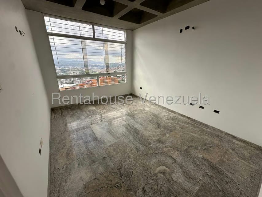 Townhouse (Multiples Niveles) en Venta en Colinas de La Tahona, Distrito Metropolitano - 21