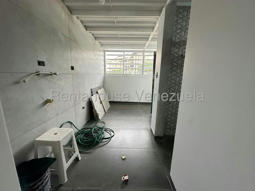 Townhouse (Multiples Niveles) en Venta en Colinas de La Tahona, Distrito Metropolitano - 10
