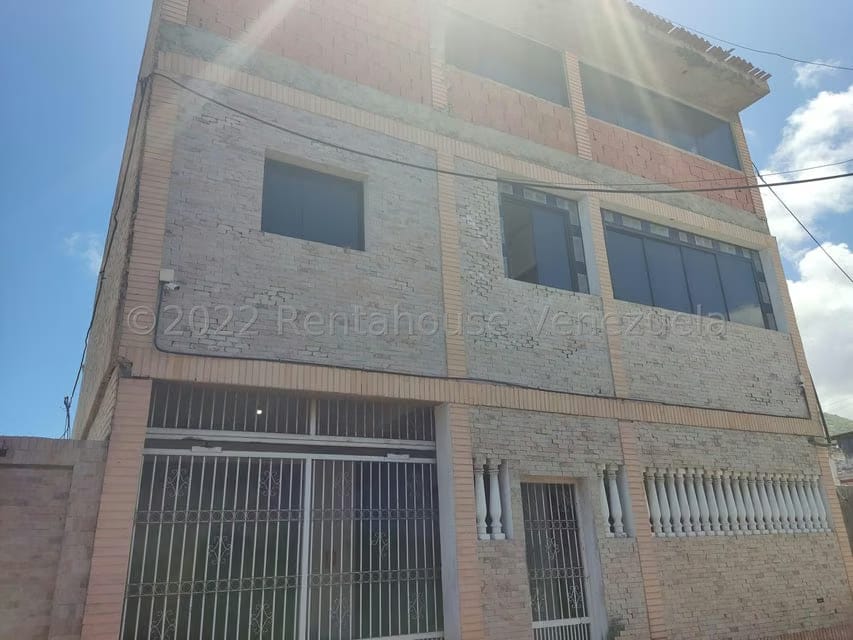 Comercial (Edificio) en Venta en Rancho Grande, Carabobo - 2