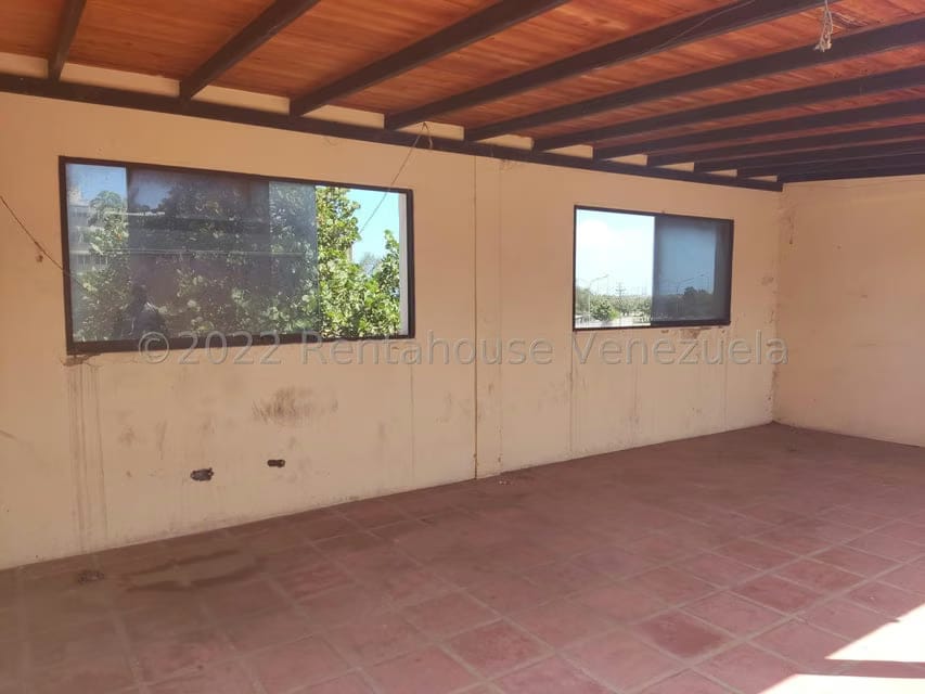 Comercial (Edificio) en Venta en Rancho Grande, Carabobo - 45