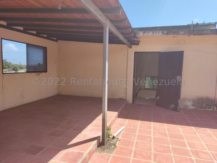 Comercial (Edificio) en Venta en Rancho Grande, Carabobo - 46