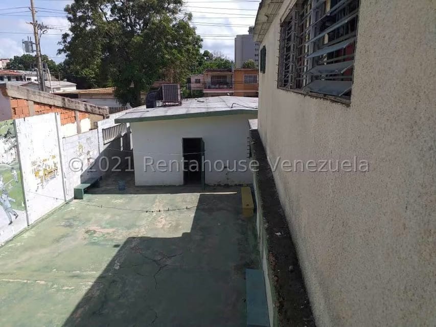 Comercial (Edificio) en Venta en Santa Rita, Zulia - 6