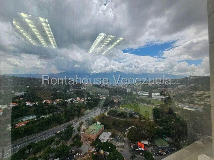 Comercial (Oficina) en Alquiler en Prados del Este, Distrito Metropolitano - 17