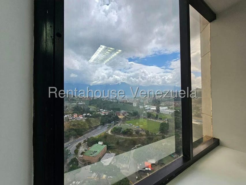 Comercial (Oficina) en Alquiler en Prados del Este, Distrito Metropolitano - 18