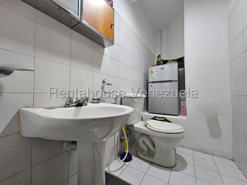 Comercial (Oficina) en Alquiler en Prados del Este, Distrito Metropolitano - 22