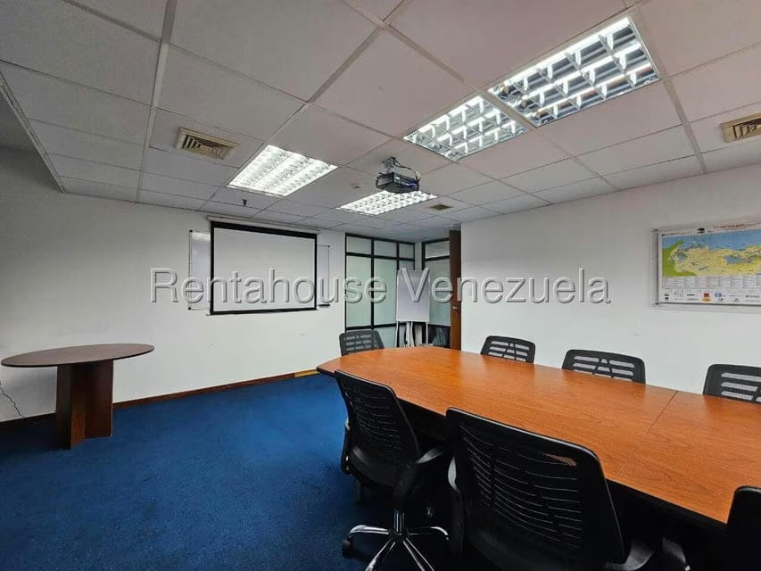 Comercial (Oficina) en Alquiler en Prados del Este, Distrito Metropolitano - 26