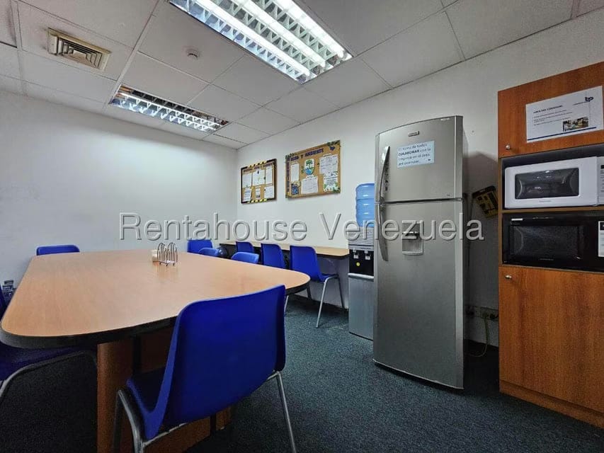 Comercial (Oficina) en Alquiler en Prados del Este, Distrito Metropolitano - 41