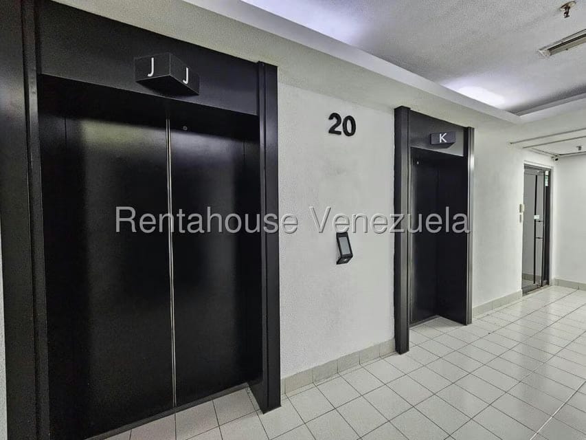 Comercial (Oficina) en Alquiler en Prados del Este, Distrito Metropolitano - 6
