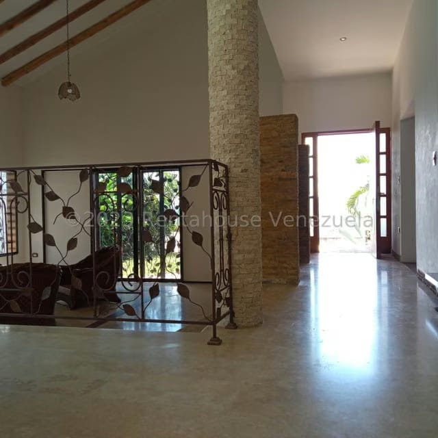 Casa (1 Nivel) en Venta en Oripoto, Distrito Metropolitano - 55