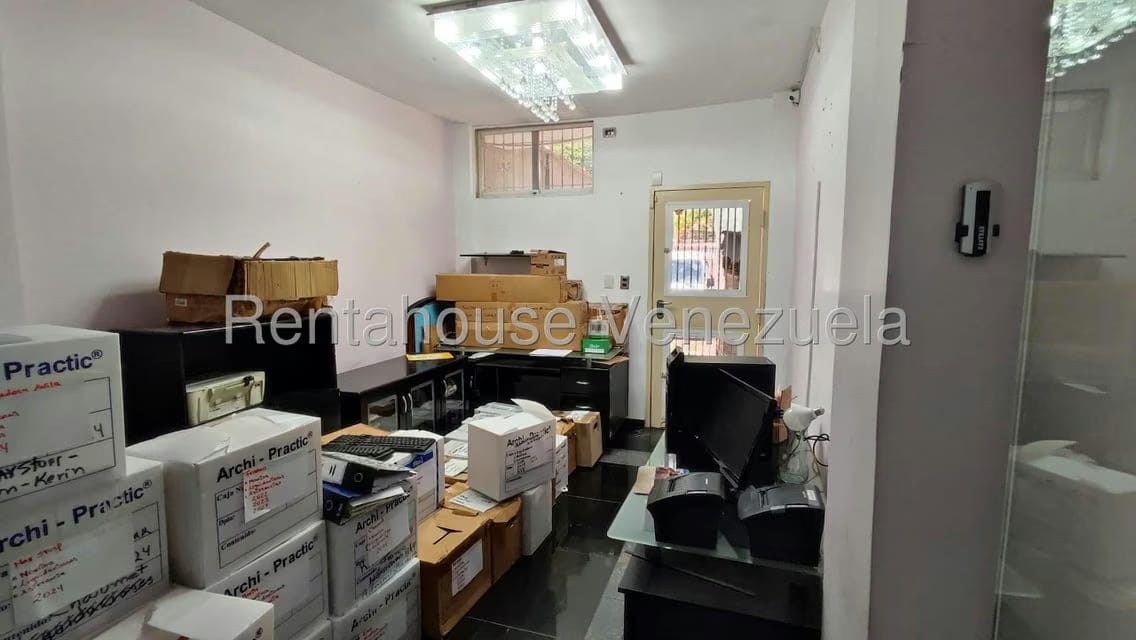 Comercial (Local Comercial) en Alquiler en Chuao, Distrito Metropolitano - 7