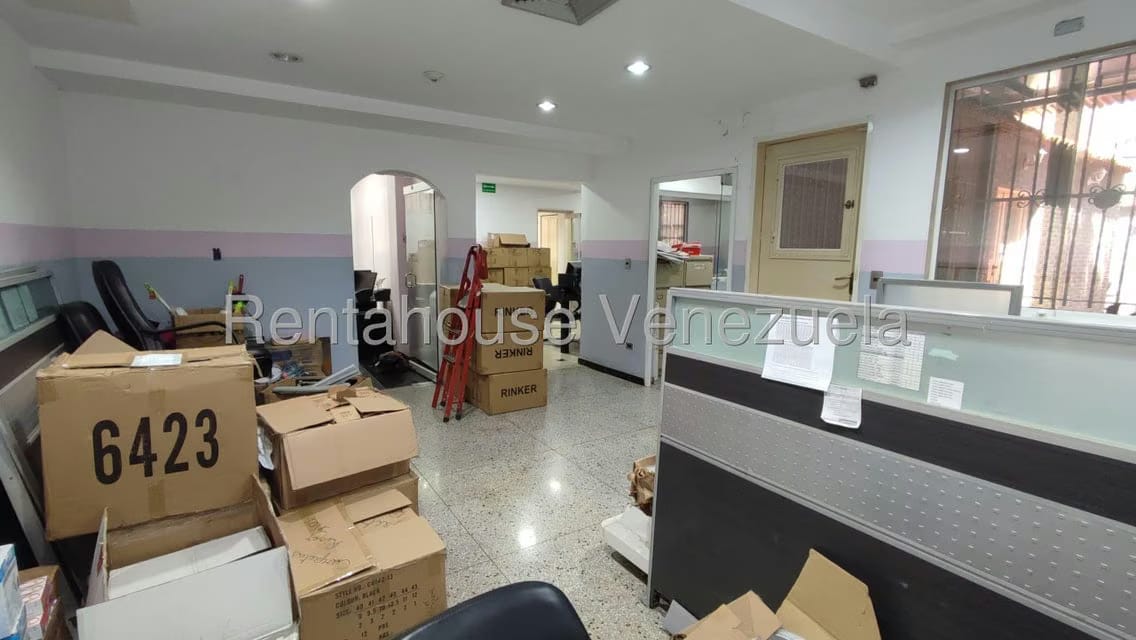 Comercial (Local Comercial) en Alquiler en Chuao, Distrito Metropolitano - 10