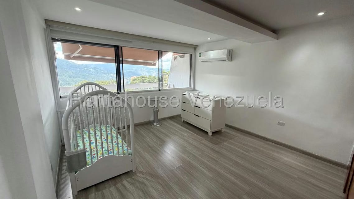 Townhouse (Duplex) en Venta en Los Naranjos del Cafetal, Distrito Metropolitano - 19