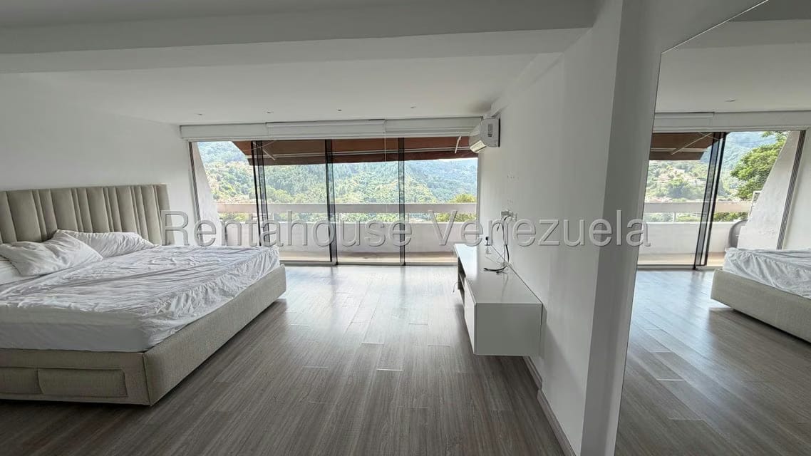 Townhouse (Duplex) en Venta en Los Naranjos del Cafetal, Distrito Metropolitano - 40