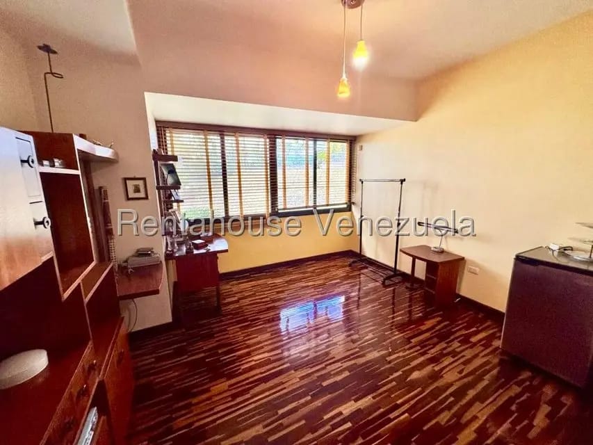 Apartamento (1 Nivel) en Venta en Monterrey, Distrito Metropolitano - 25