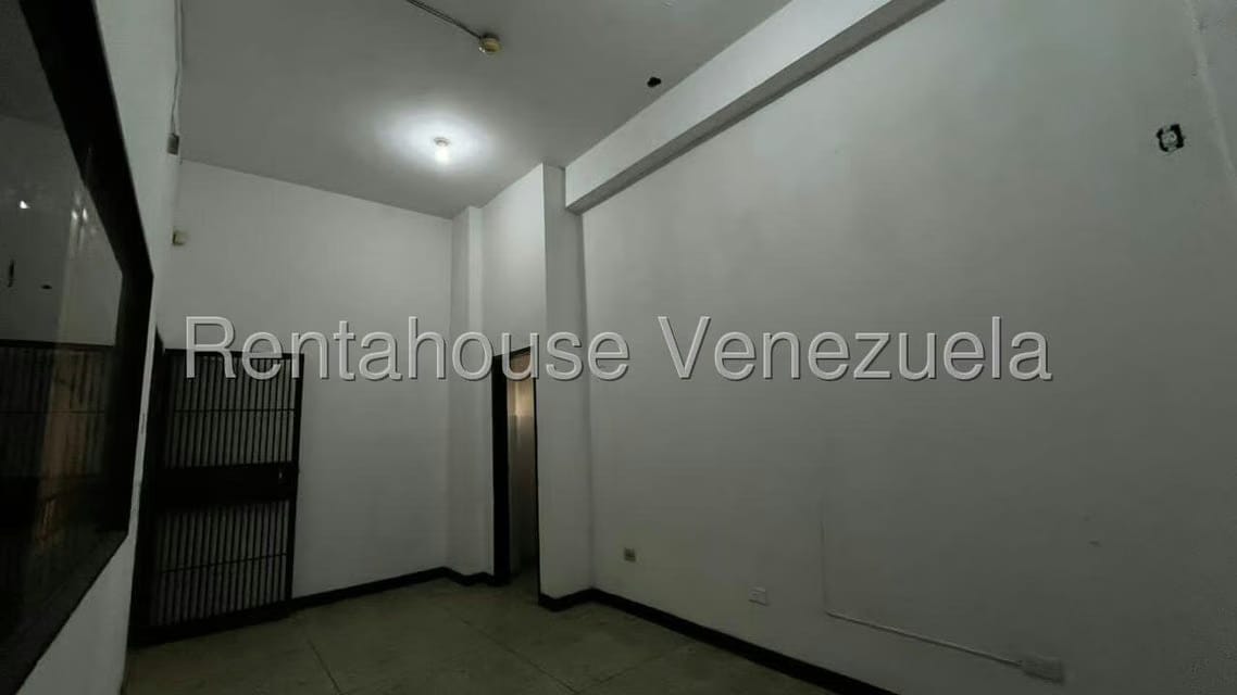Comercial (Local Comercial) en Alquiler en La Mata, Lara - 8