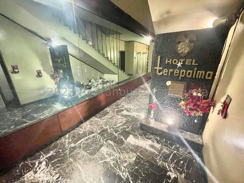 Comercial (Edificio) en Venta en Parroquia La Candelaria, Distrito Metropolitano - 15