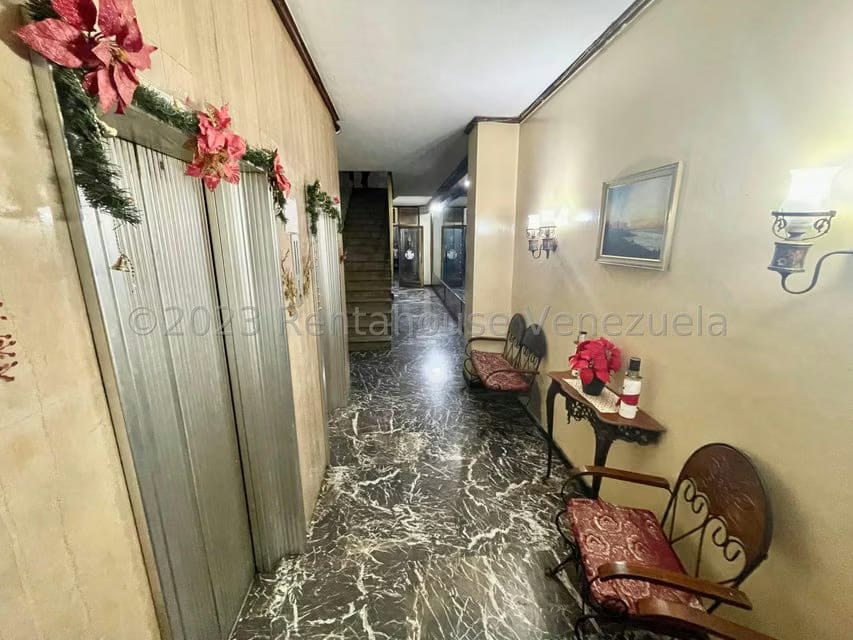 Comercial (Edificio) en Venta en Parroquia La Candelaria, Distrito Metropolitano - 19