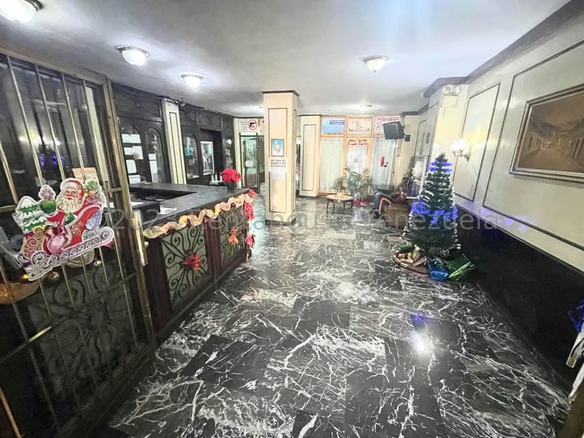 Comercial (Edificio) en Venta en Parroquia La Candelaria, Distrito Metropolitano - 6