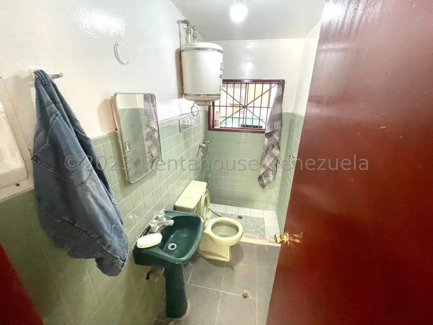 Comercial (Edificio) en Venta en Parroquia La Candelaria, Distrito Metropolitano - 61