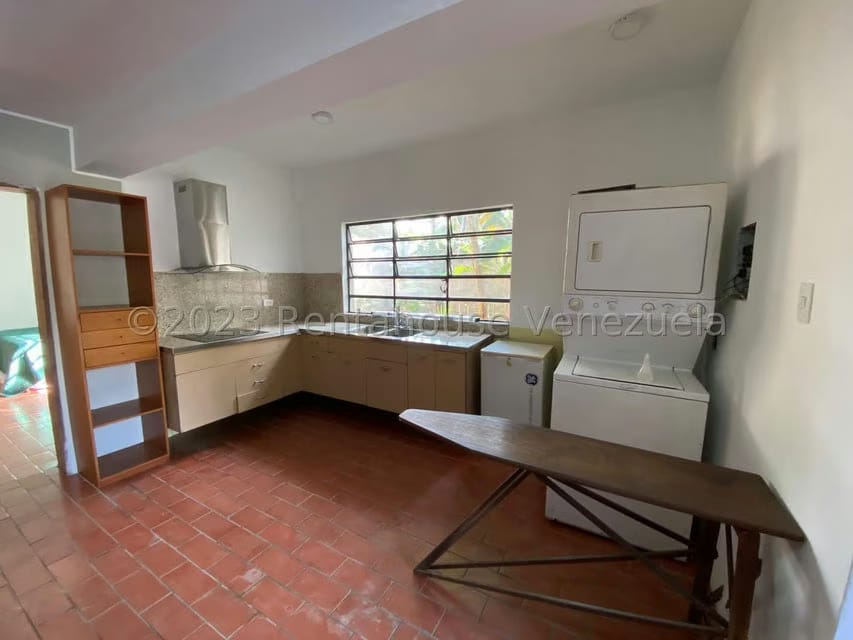 Casa (Duplex) en Venta en La Floresta, Distrito Metropolitano - 12