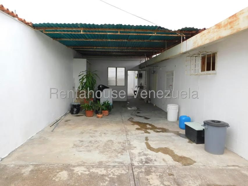 Casa (1 Nivel) en Venta en Fundacion Mendoza, Lara - 32