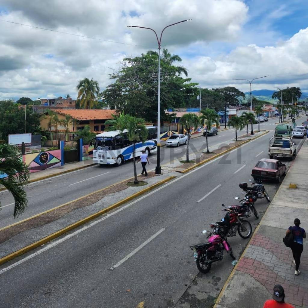 Local Comercial en venta - 13