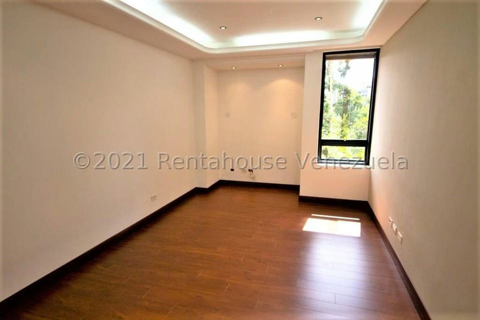 Apartamento (1 Nivel) en Venta en Los Samanes, Distrito Metropolitano - 12