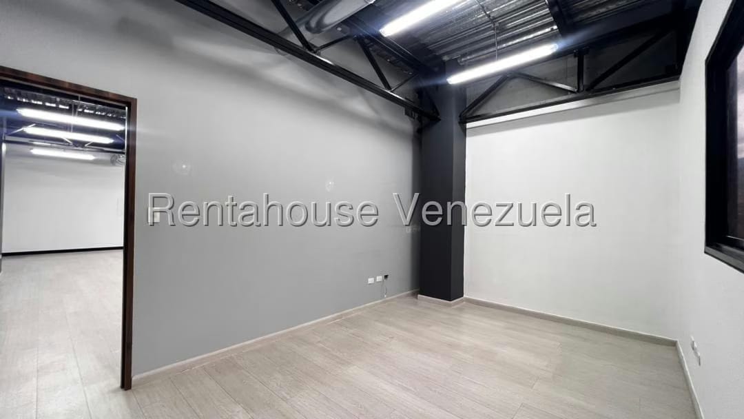 Comercial (Galpon - Deposito) en Alquiler en Boleita Norte, Distrito Metropolitano - 12