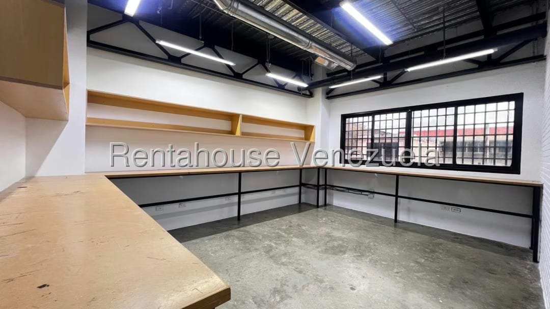 Comercial (Galpon - Deposito) en Alquiler en Boleita Norte, Distrito Metropolitano - 10