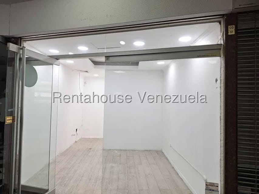 Comercial (Local Comercial) en Alquiler en La Castellana, Distrito Metropolitano - 5