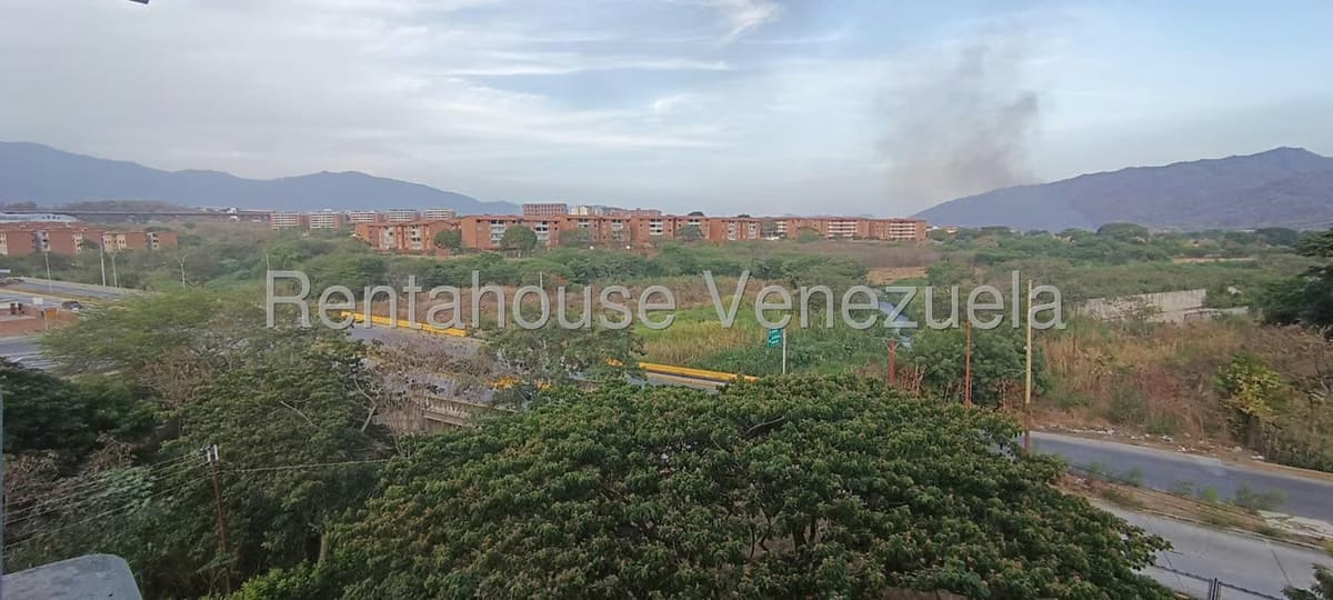 Apartamento (1 Nivel) en Alquiler en Nueva Casarapa, Miranda - 21