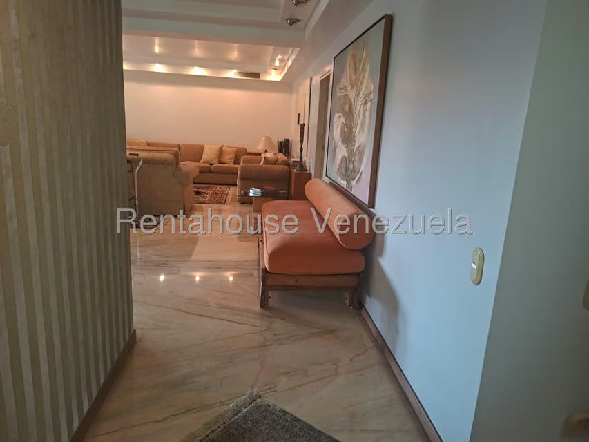 Apartamento (1 Nivel) en Venta en Colinas de Bello Monte, Distrito Metropolitano - 12