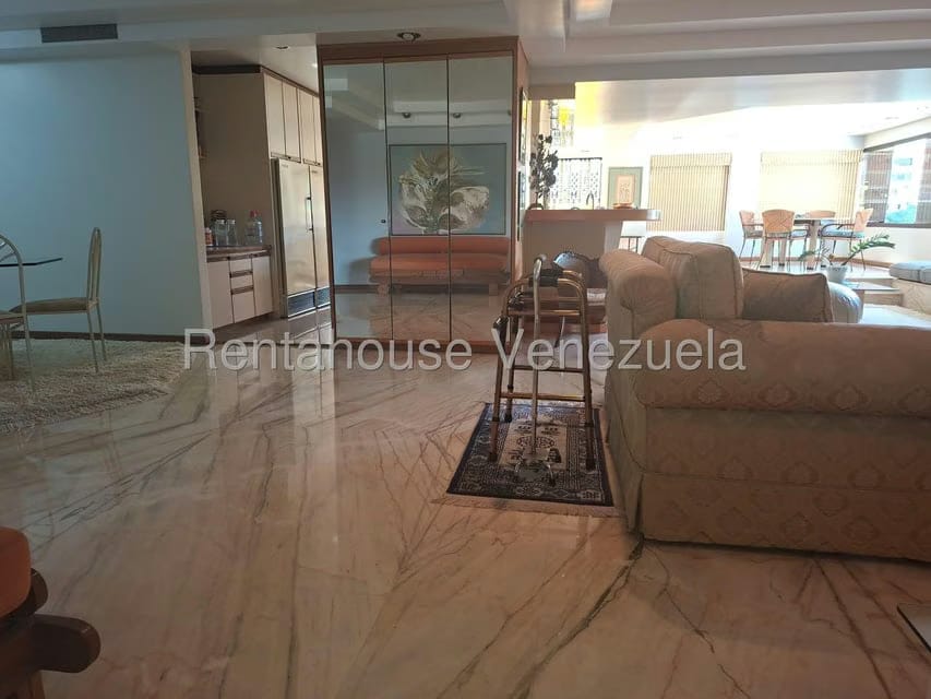 Apartamento (1 Nivel) en Venta en Colinas de Bello Monte, Distrito Metropolitano - 20