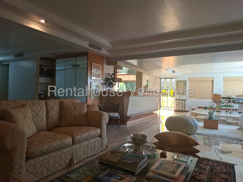 Apartamento (1 Nivel) en Venta en Colinas de Bello Monte, Distrito Metropolitano - 22