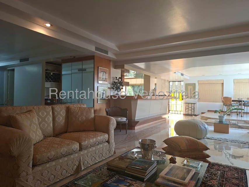 Apartamento (1 Nivel) en Venta en Colinas de Bello Monte, Distrito Metropolitano - 28