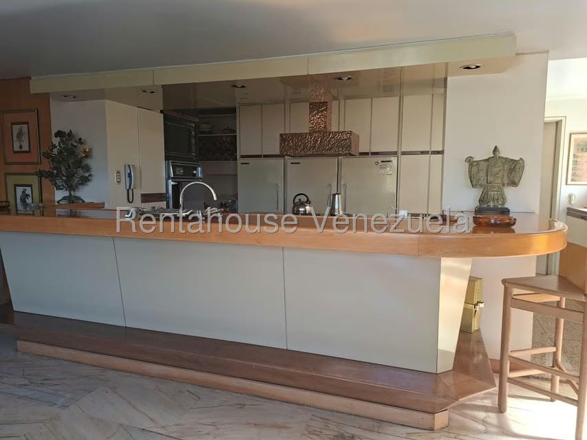 Apartamento (1 Nivel) en Venta en Colinas de Bello Monte, Distrito Metropolitano - 35