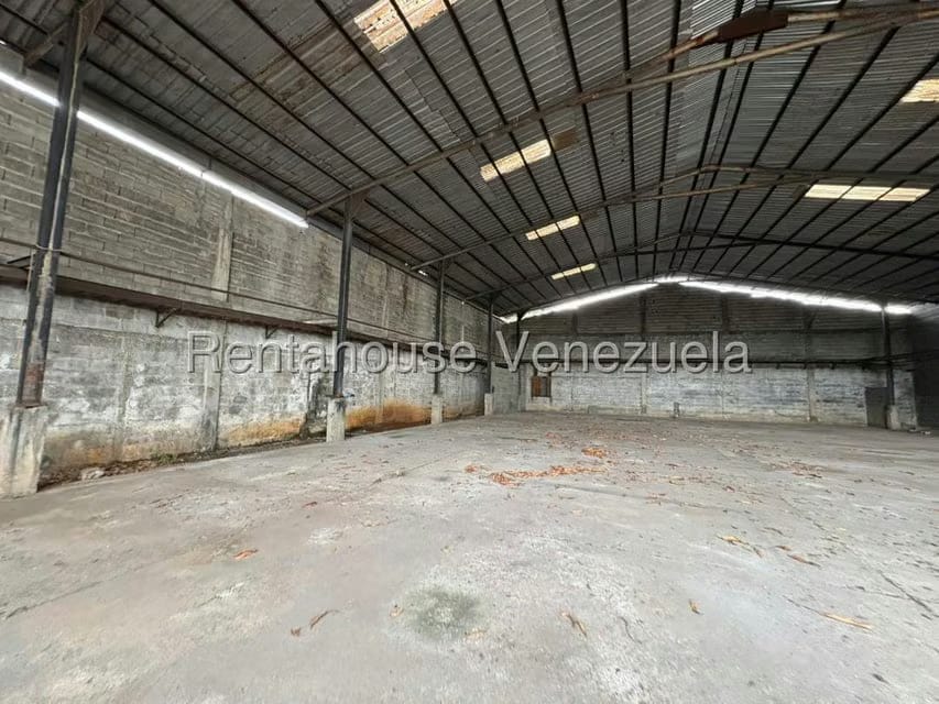 Comercial (Galpon - Deposito) en Venta en Bella Vista, Portuguesa - 9