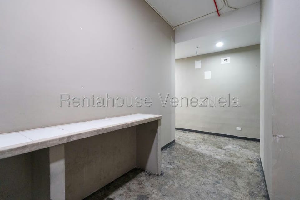 Comercial (Local Comercial) en Venta en Baruta, Distrito Metropolitano - 19