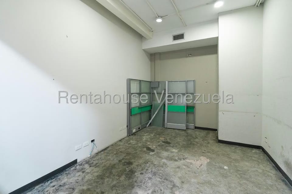 Comercial (Local Comercial) en Venta en Baruta, Distrito Metropolitano - 27