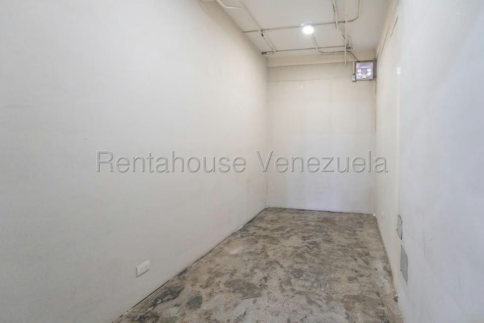 Comercial (Local Comercial) en Venta en Baruta, Distrito Metropolitano - 28