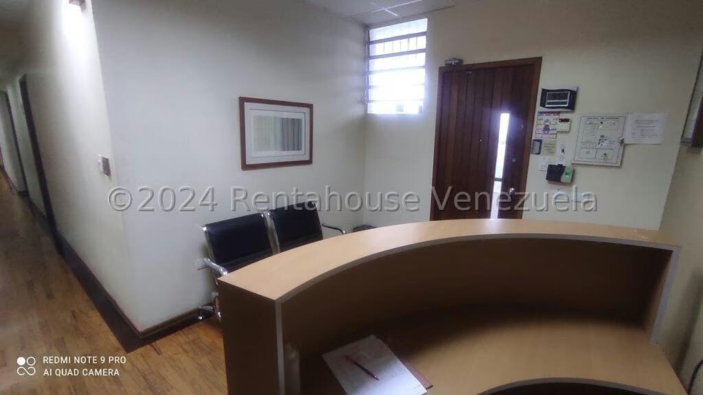 Comercial (Local Comercial) en Alquiler en San Bernardino, Distrito Metropolitano - 12